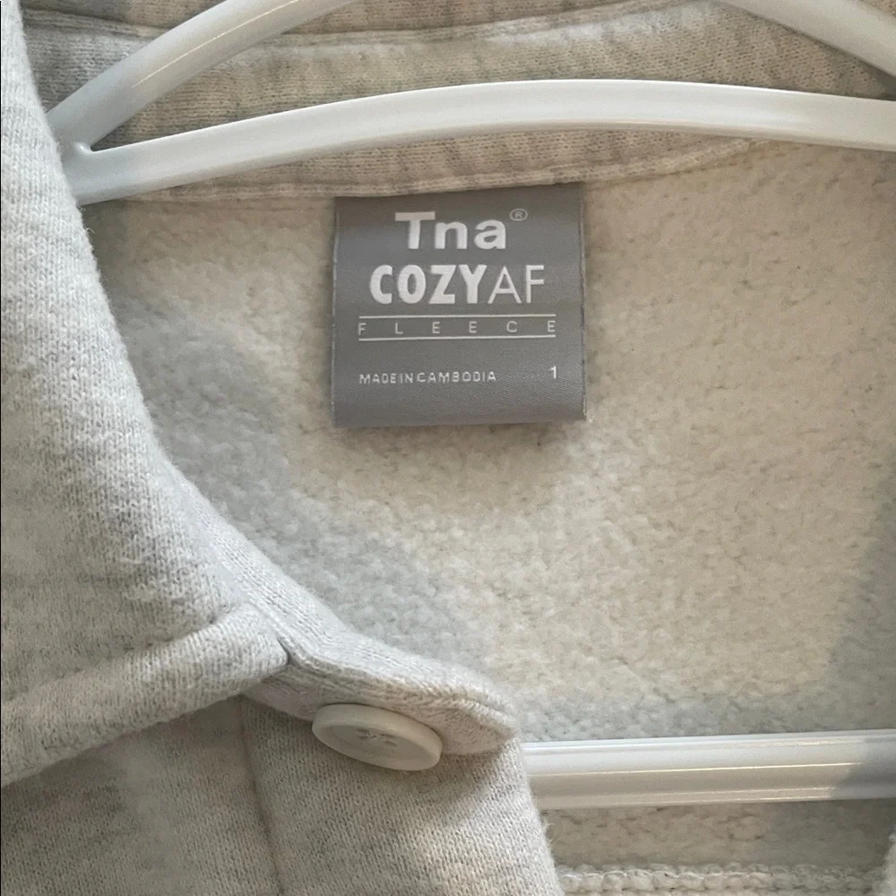 Heather Gray Button-Front Shirt Jacket - Picture 2 of 4